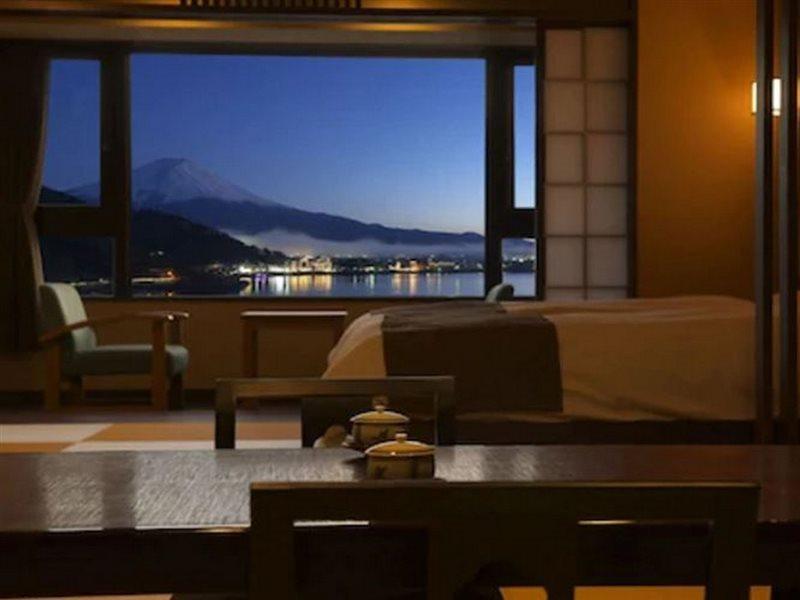 Hotel Mifujien Fujikawaguchiko Exterior foto